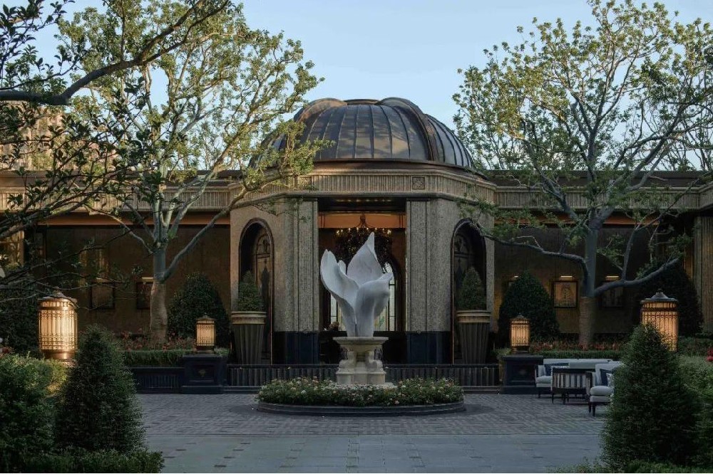 海派屋檐下的金属美学 —— 海阅首府25-430铝镁锰金属屋面